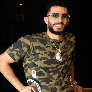 Glasses: Mac Daddy’s | Size: Normal | Color: Green/Gold Wood